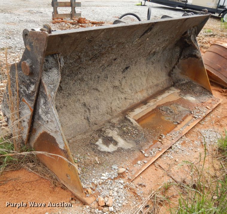 image for item DE5775 2004 John Deere 444J  wheel loader