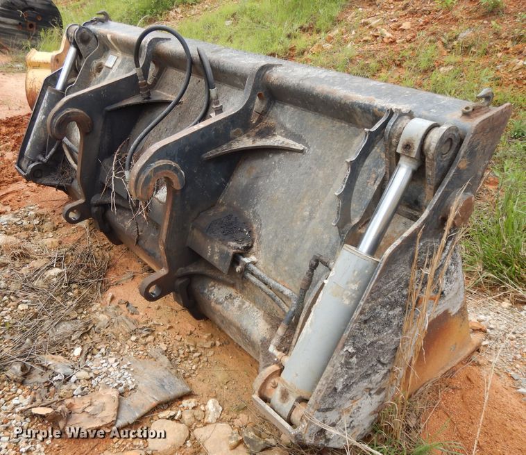 image for item DE5775 2004 John Deere 444J  wheel loader