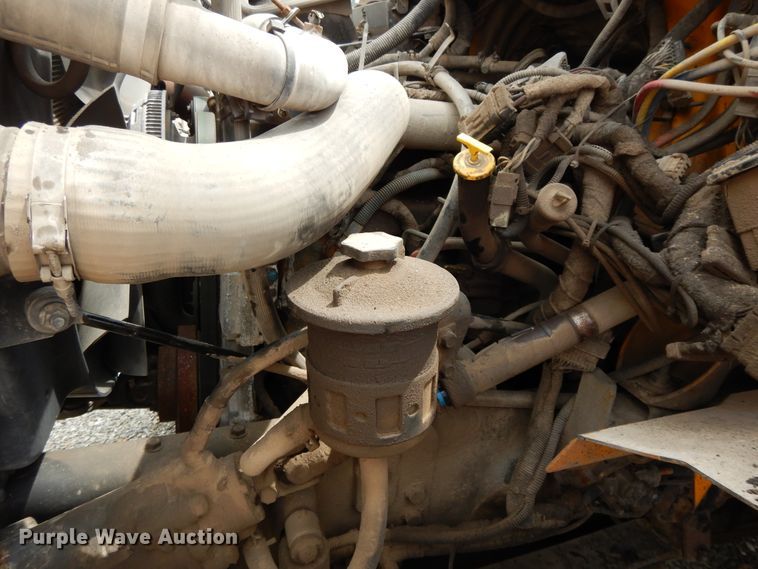 image for item DE5777 2006 International 7400  dump truck