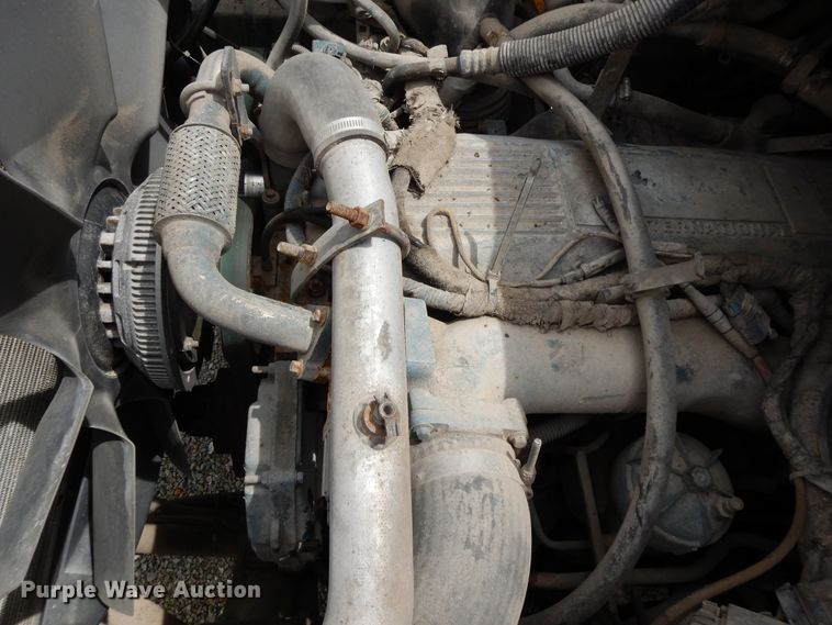 image for item DE5777 2006 International 7400  dump truck