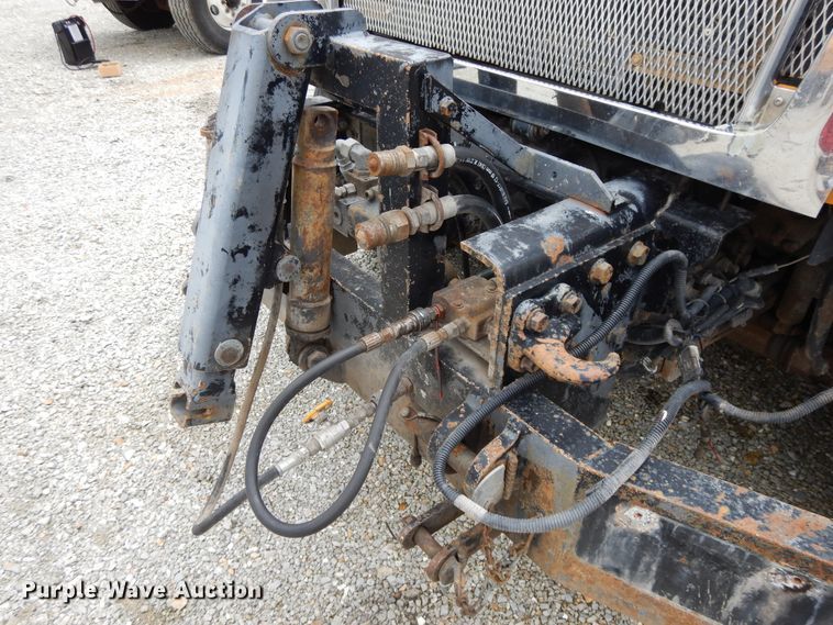 image for item DE5777 2006 International 7400  dump truck