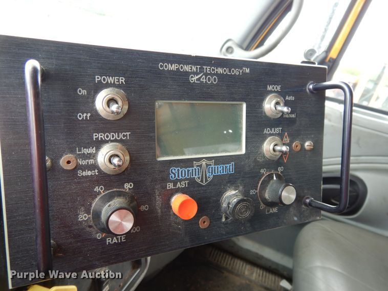 image for item DE5778 2006 International 7400   dump truck