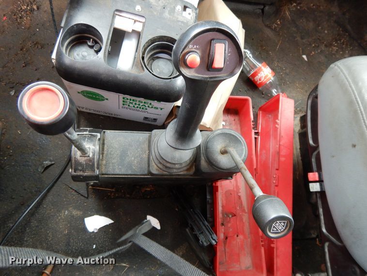 image for item DE5778 2006 International 7400   dump truck