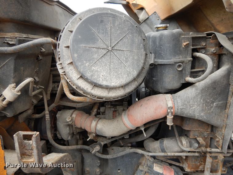 image for item DE5778 2006 International 7400   dump truck