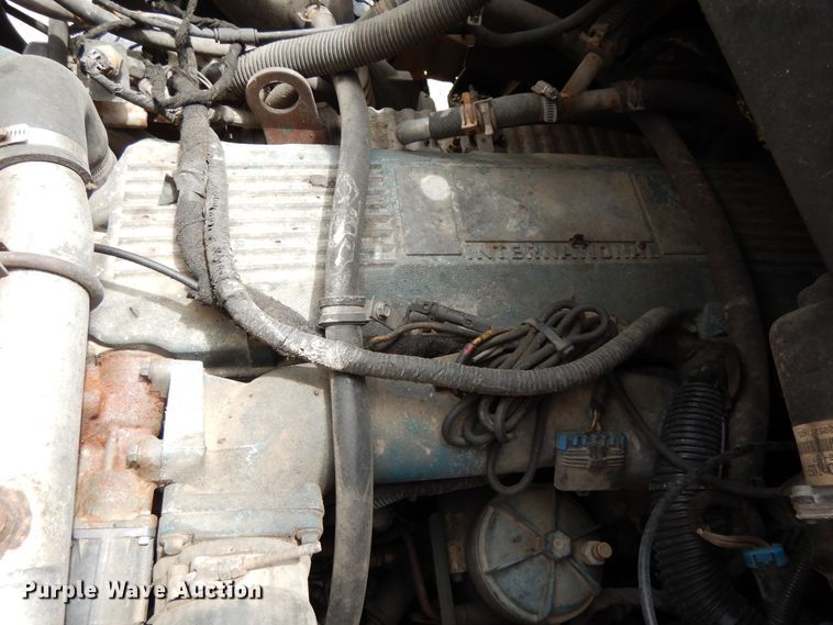 image for item DE5778 2006 International 7400   dump truck