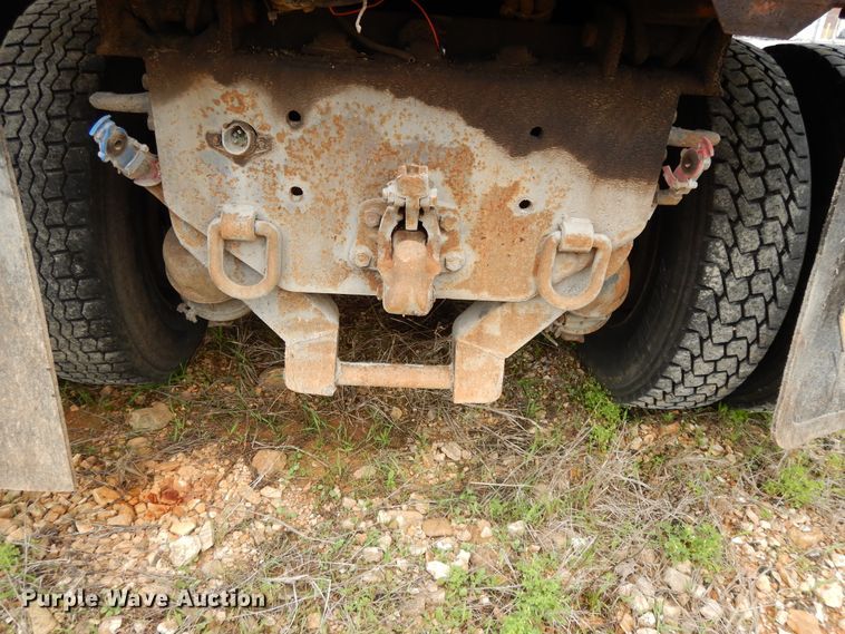 image for item DE5778 2006 International 7400   dump truck