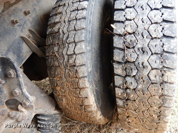 image for item DE5778 2006 International 7400   dump truck