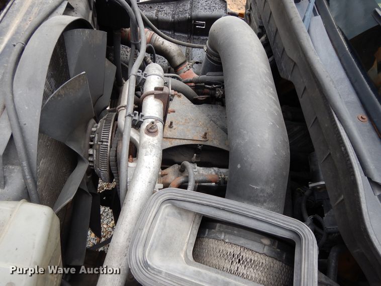 image for item DE5781 2009 International 7500  truck cab and chassis