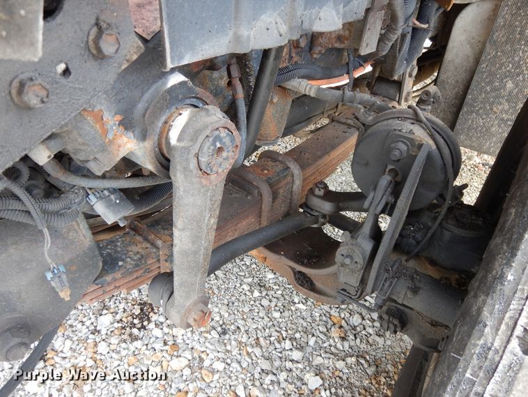 image for item DE5781 2009 International 7500  truck cab and chassis