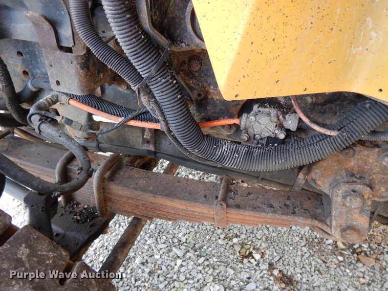 image for item DE5781 2009 International 7500  truck cab and chassis