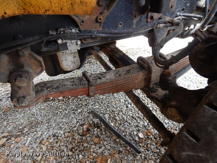 image for item DE5781 2009 International 7500  truck cab and chassis