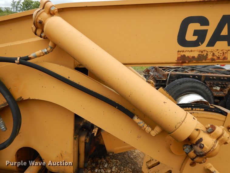 image for item DE5782 1995 Galion Dresser 850  motor grader