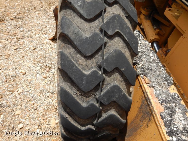 image for item DE5782 1995 Galion Dresser 850  motor grader