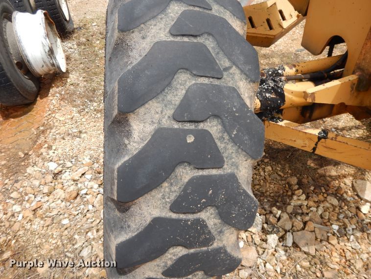 image for item DE5782 1995 Galion Dresser 850  motor grader