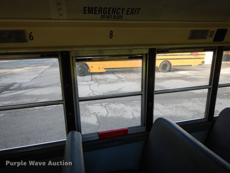 image for item DE5807 2008 International CE300 school bus