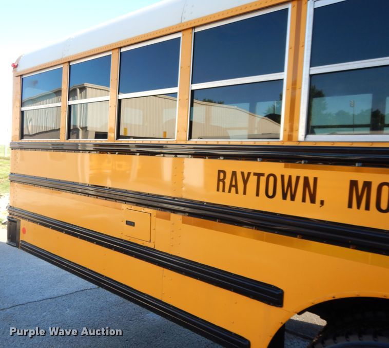 image for item DE5807 2008 International CE300 school bus