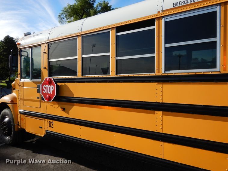 image for item DE5807 2008 International CE300 school bus
