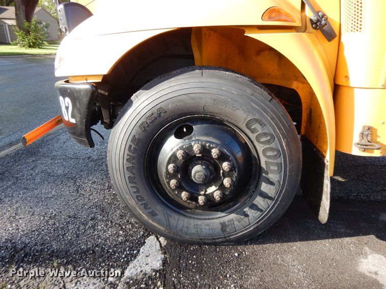 image for item DE5807 2008 International CE300 school bus