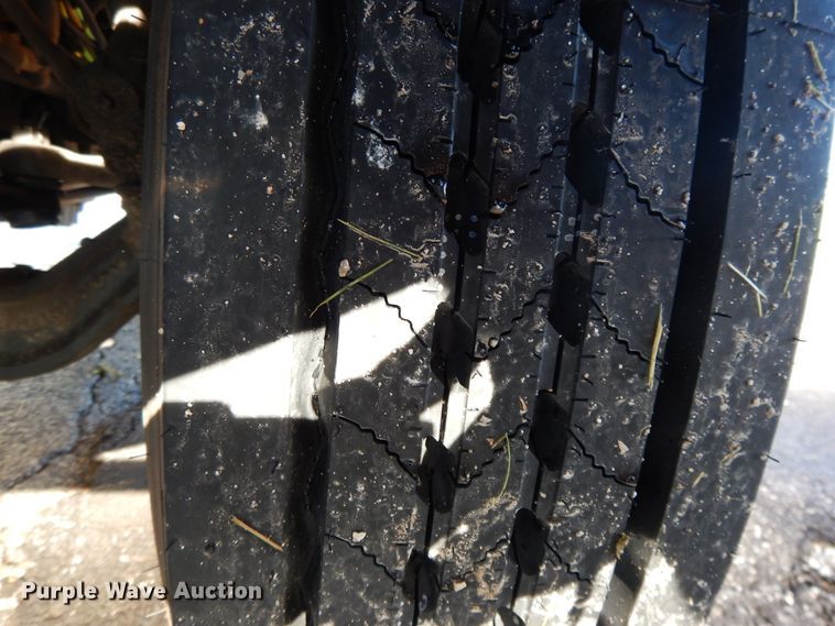 image for item DE5807 2008 International CE300 school bus