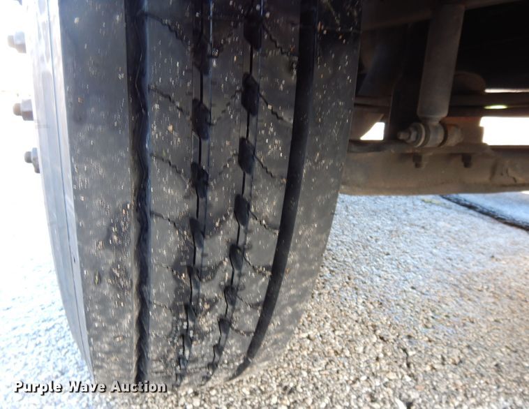 image for item DE5807 2008 International CE300 school bus