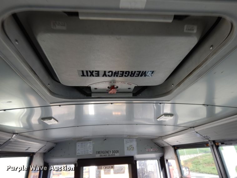 image for item DE5808 2011 Thomas  school bus