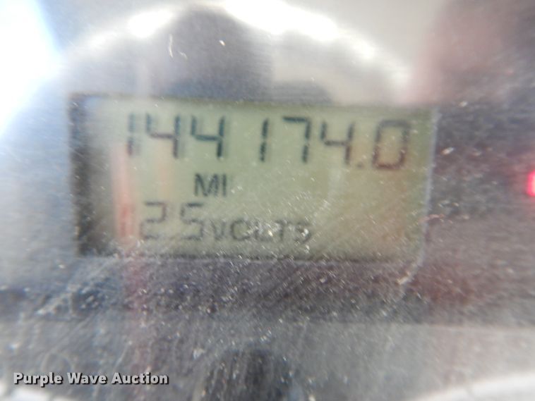 image for item DE5810 2011 Thomas  school bus