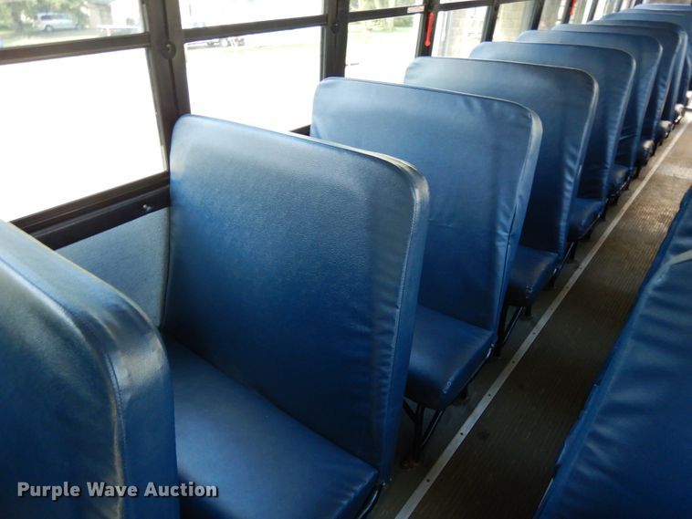 image for item DE5810 2011 Thomas  school bus