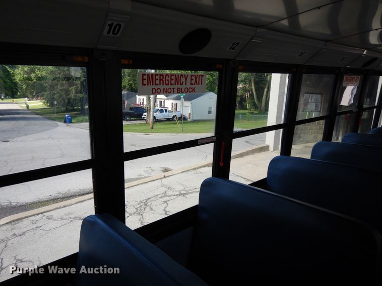 image for item DE5810 2011 Thomas  school bus