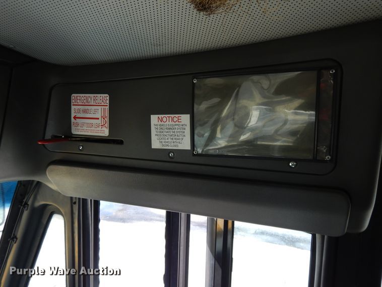 image for item DE5810 2011 Thomas  school bus