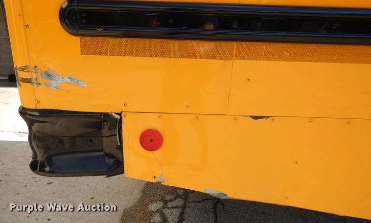 image for item DE5810 2011 Thomas  school bus