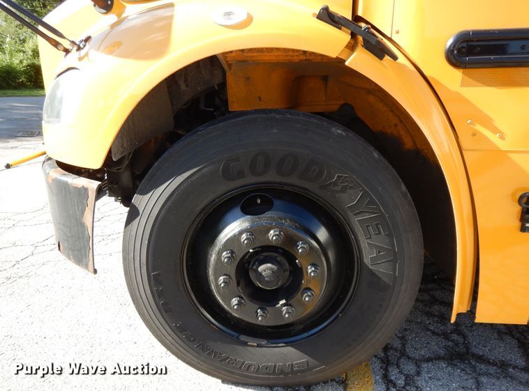 image for item DE5810 2011 Thomas  school bus