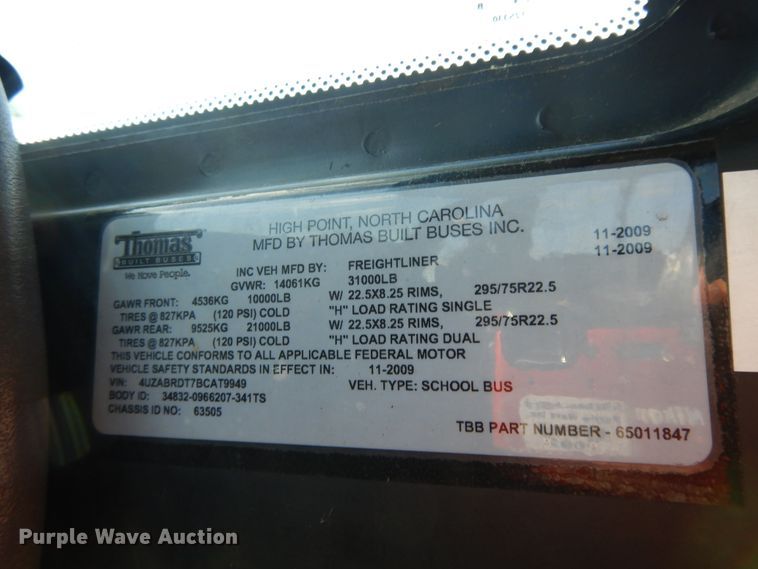 image for item DE5810 2011 Thomas  school bus