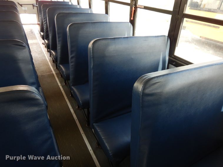 image for item DE5811 2011 Thomas  school bus