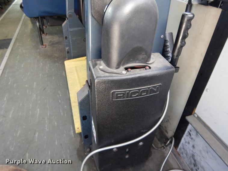 image for item DE5811 2011 Thomas  school bus