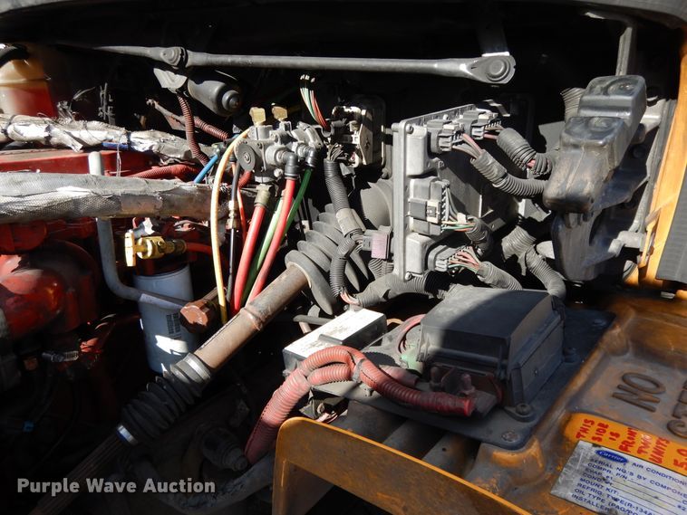 image for item DE5811 2011 Thomas  school bus