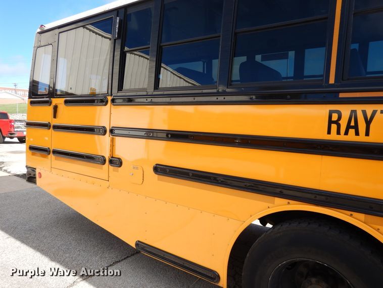 image for item DE5811 2011 Thomas  school bus