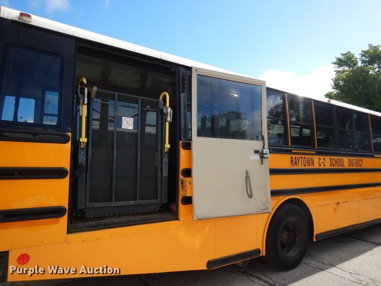 image for item DE5811 2011 Thomas  school bus