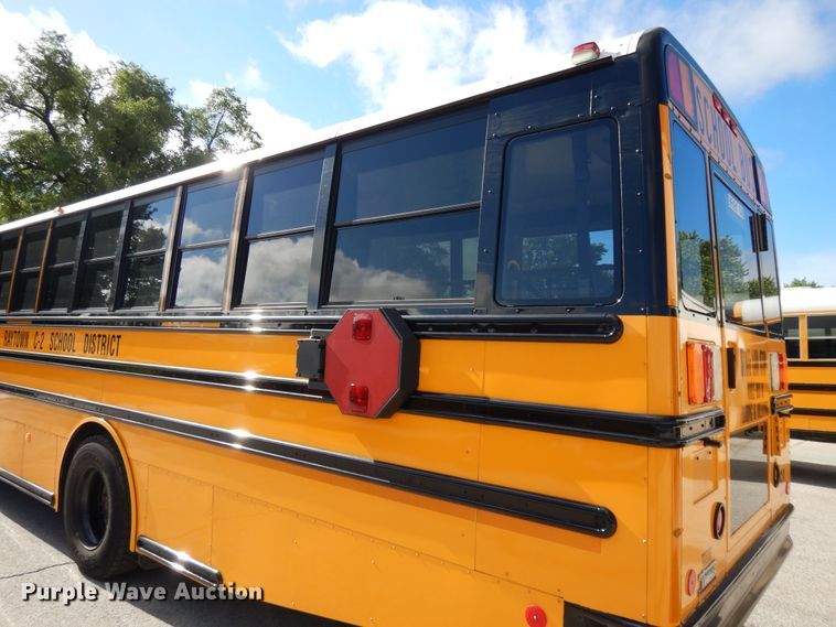 image for item DE5811 2011 Thomas  school bus