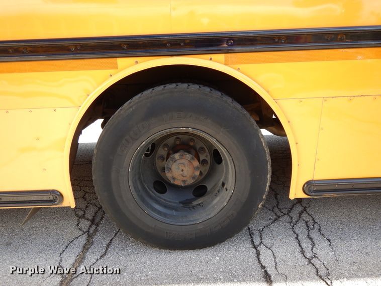 image for item DE5811 2011 Thomas  school bus
