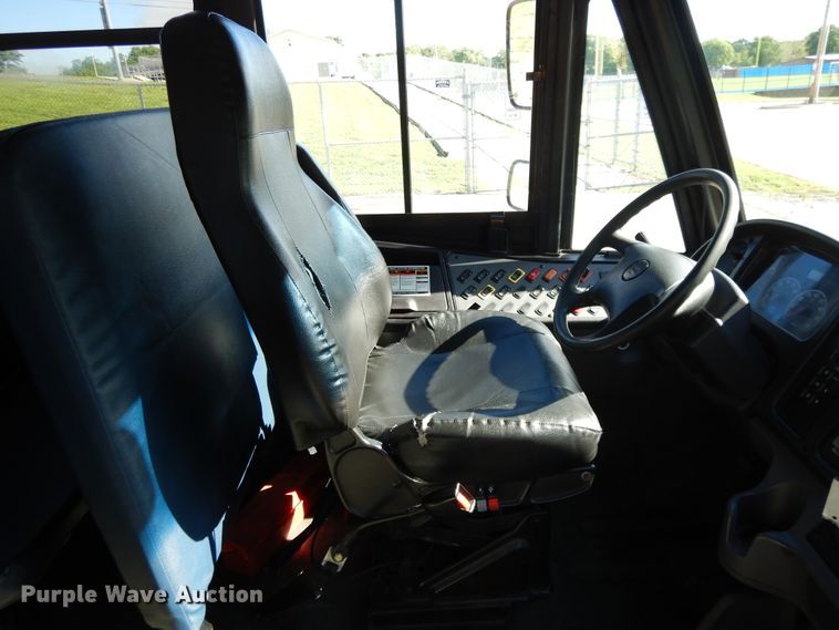 image for item DE5812 2011 Thomas  school bus