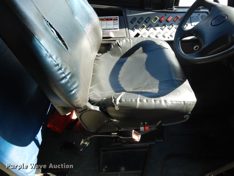 image for item DE5812 2011 Thomas  school bus