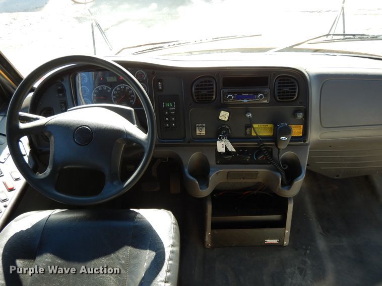 image for item DE5812 2011 Thomas  school bus