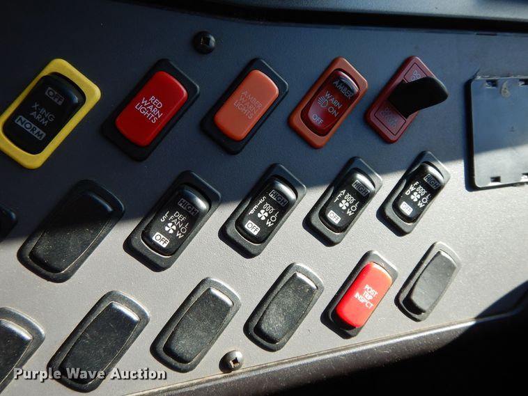 image for item DE5812 2011 Thomas  school bus