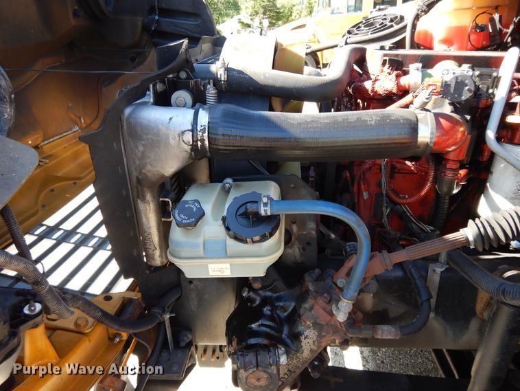 image for item DE5812 2011 Thomas  school bus