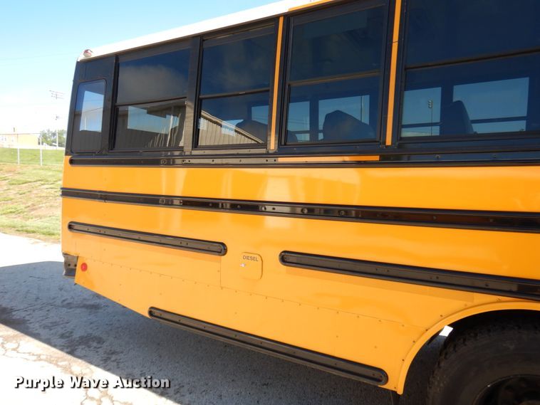 image for item DE5812 2011 Thomas  school bus