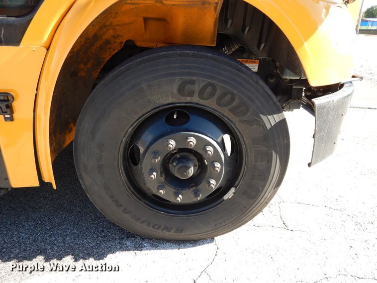 image for item DE5812 2011 Thomas  school bus