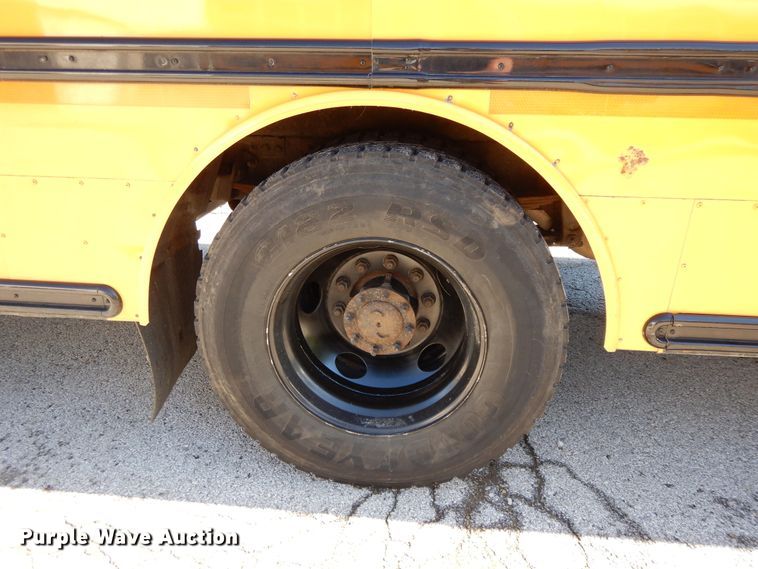 image for item DE5812 2011 Thomas  school bus