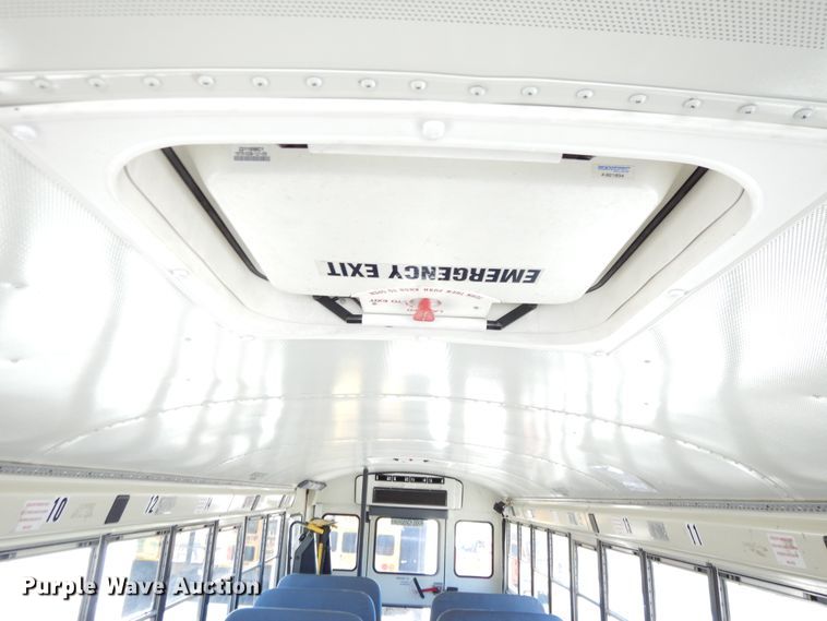 image for item DE5813 2008 International CE300 school bus