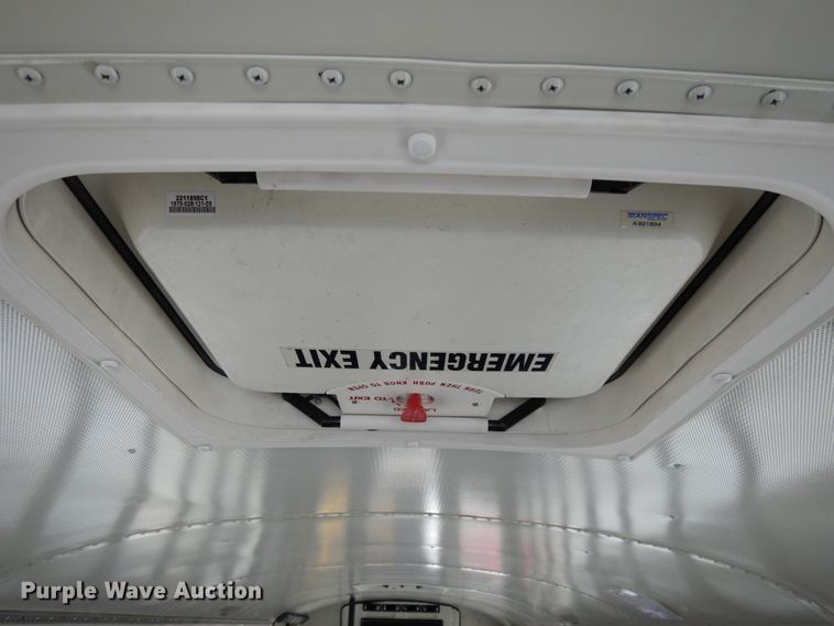 image for item DE5813 2008 International CE300 school bus