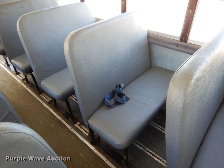 image for item DE5813 2008 International CE300 school bus